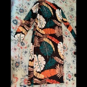 Leaf print body on dress